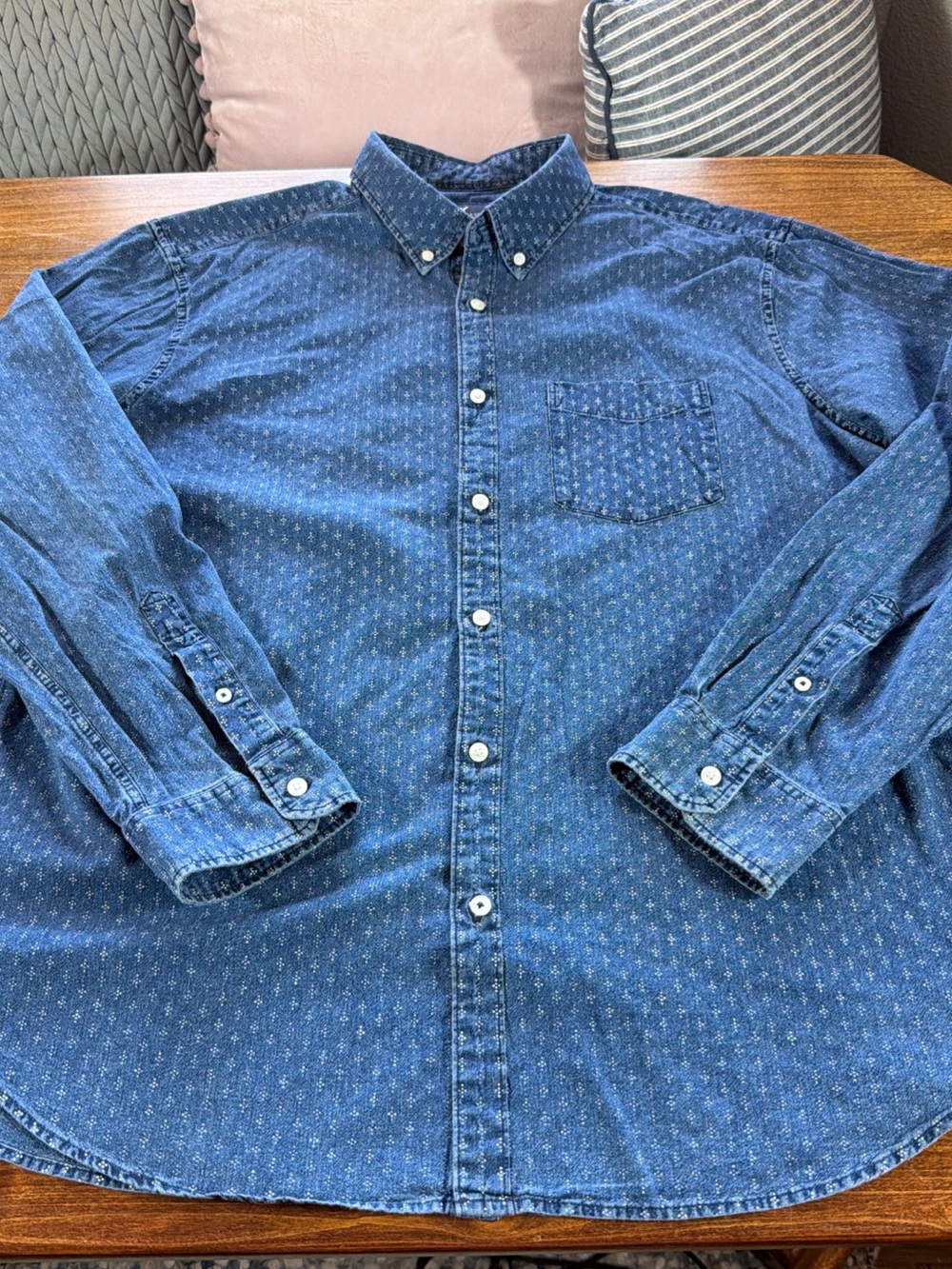 American Eagle Outfitters Men's Denim Button-Down Shirt - Blue